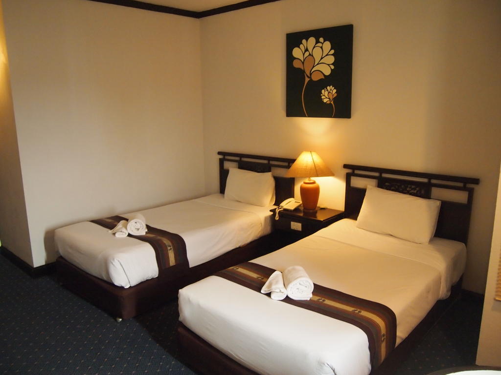 Thapaeplacehotel Chiang Mai Chambre photo