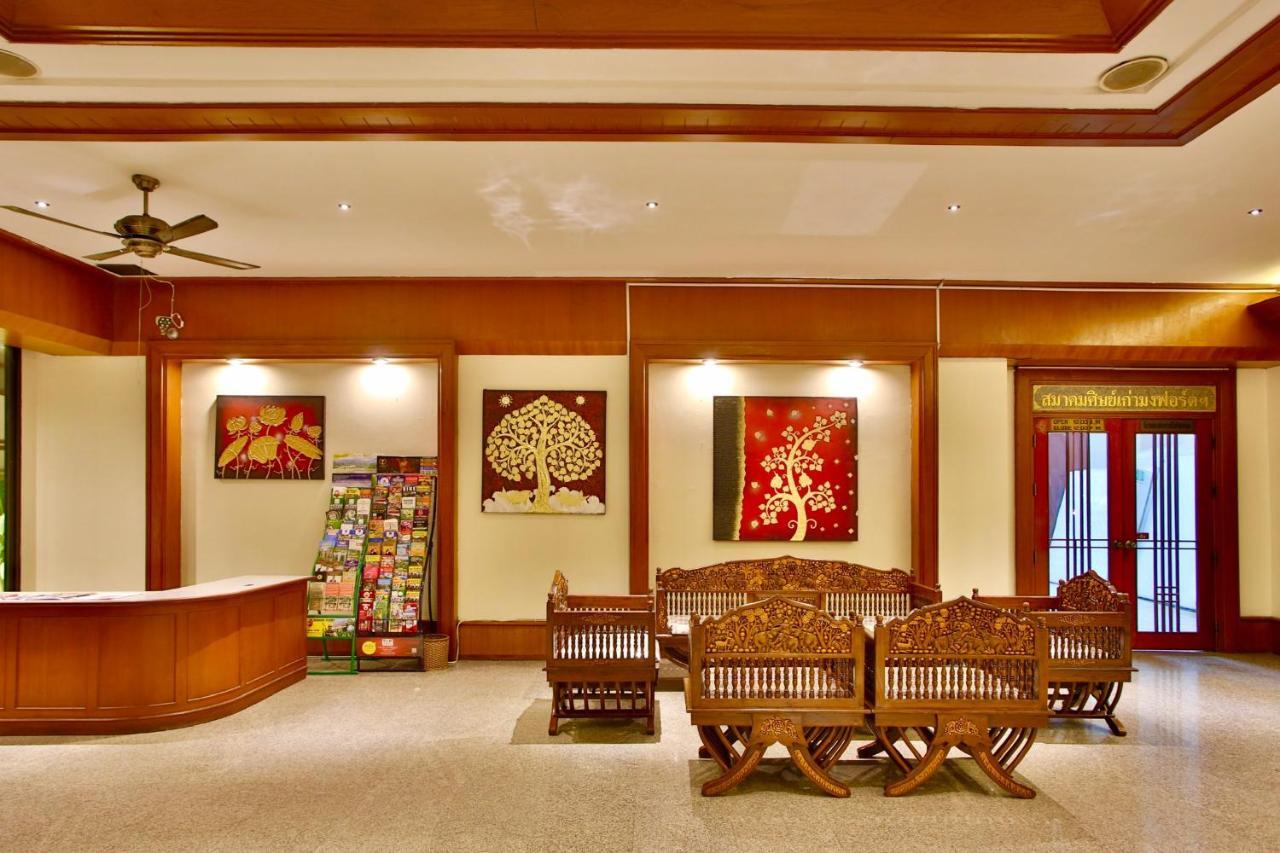 Thapaeplacehotel Chiang Mai Extérieur photo