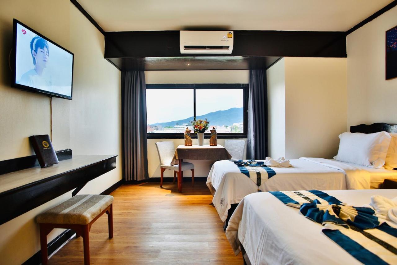 Thapaeplacehotel Chiang Mai Extérieur photo